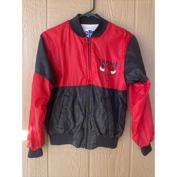 Vintage Chicago Bulls 1992 Kids Chalkline Jacket Wind Breaker Size 14-16 Zip Up